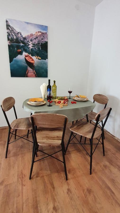 Apartmani Masline Jasenice  Zewnętrze zdjęcie