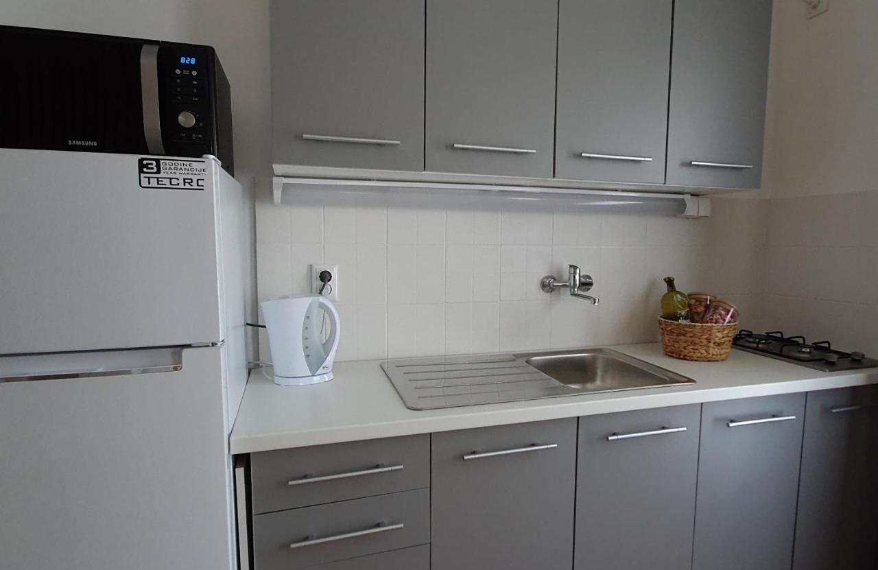 Apartmani Masline Jasenice  Zewnętrze zdjęcie