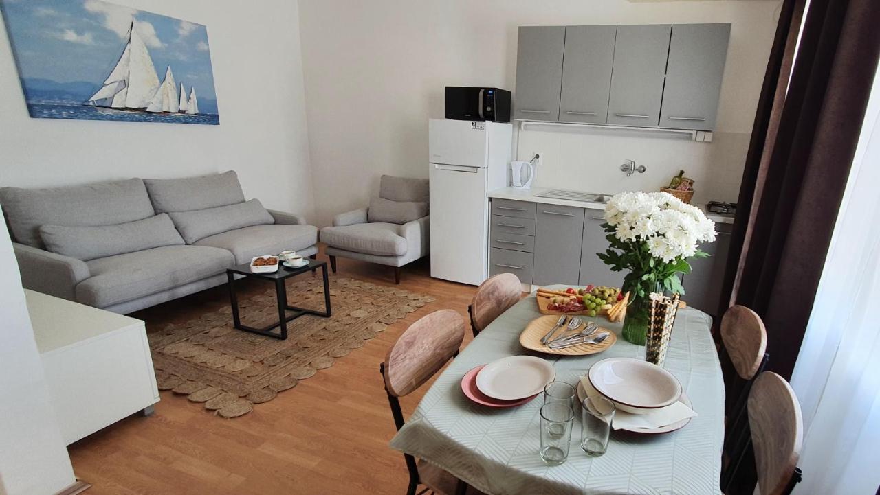 Apartmani Masline Jasenice  Zewnętrze zdjęcie